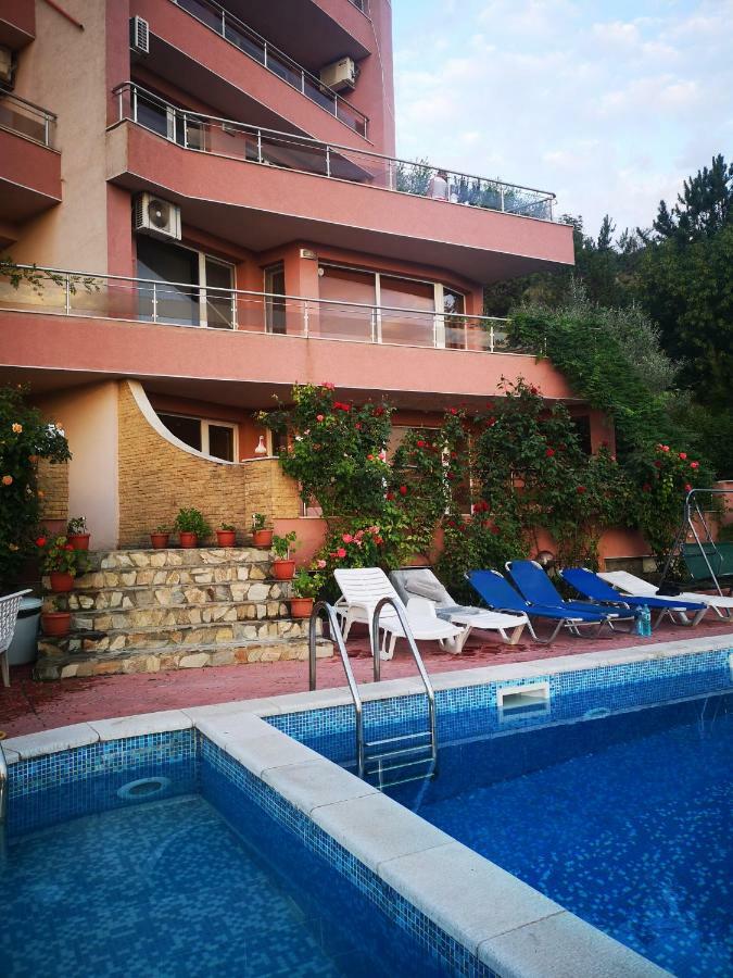 Complex Karia III Appartement Kavarna Buitenkant foto